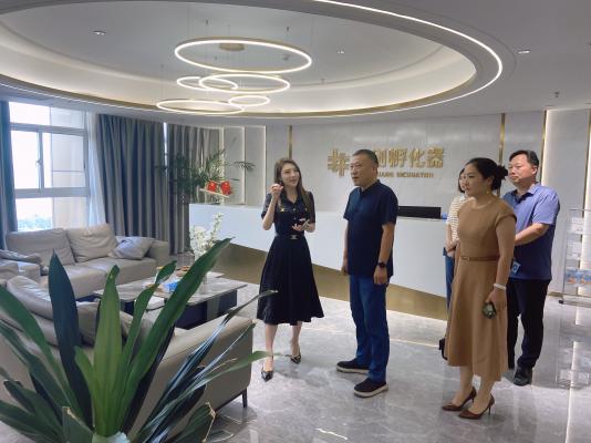 河南广播电视台大象国产片aⅴ在线观看国语,午夜无码国产理论在线,《色戒》床戏完整版,熟妇的奶头又大又长奶,午夜精品久久久久久久99老熟妇负责人刘林军一行莅临羲和网络指导工作